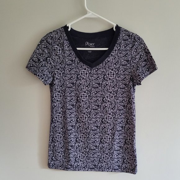Piper Navy and White Paisley Tee Shirt , Size XS - Picture 1 of 4
